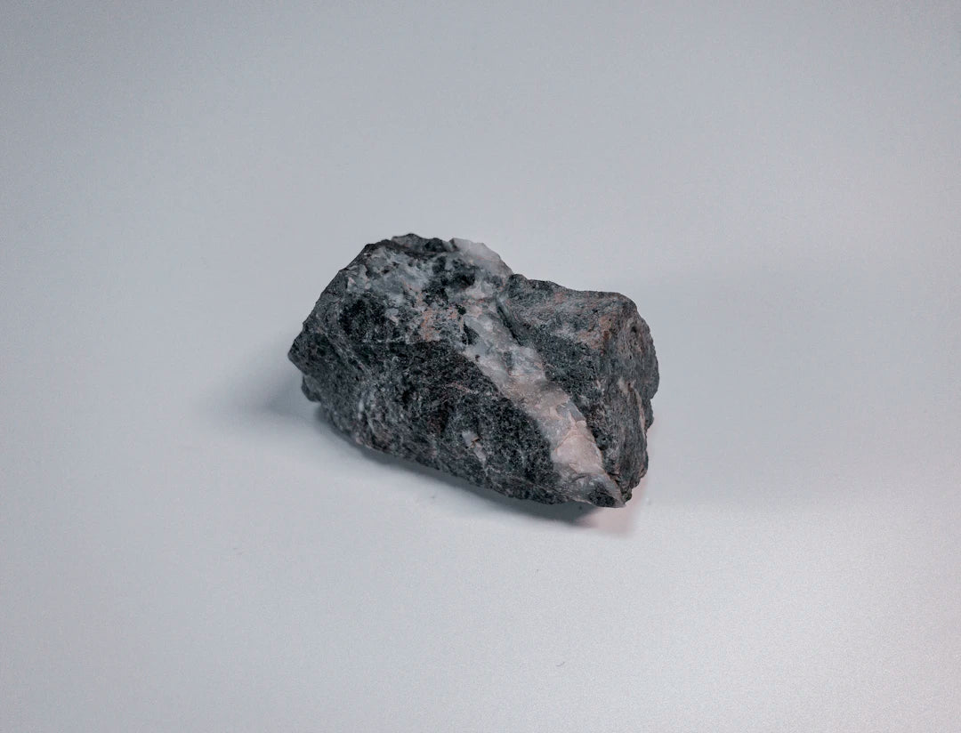 Innovative Designs Meteorites and Mixed Materials