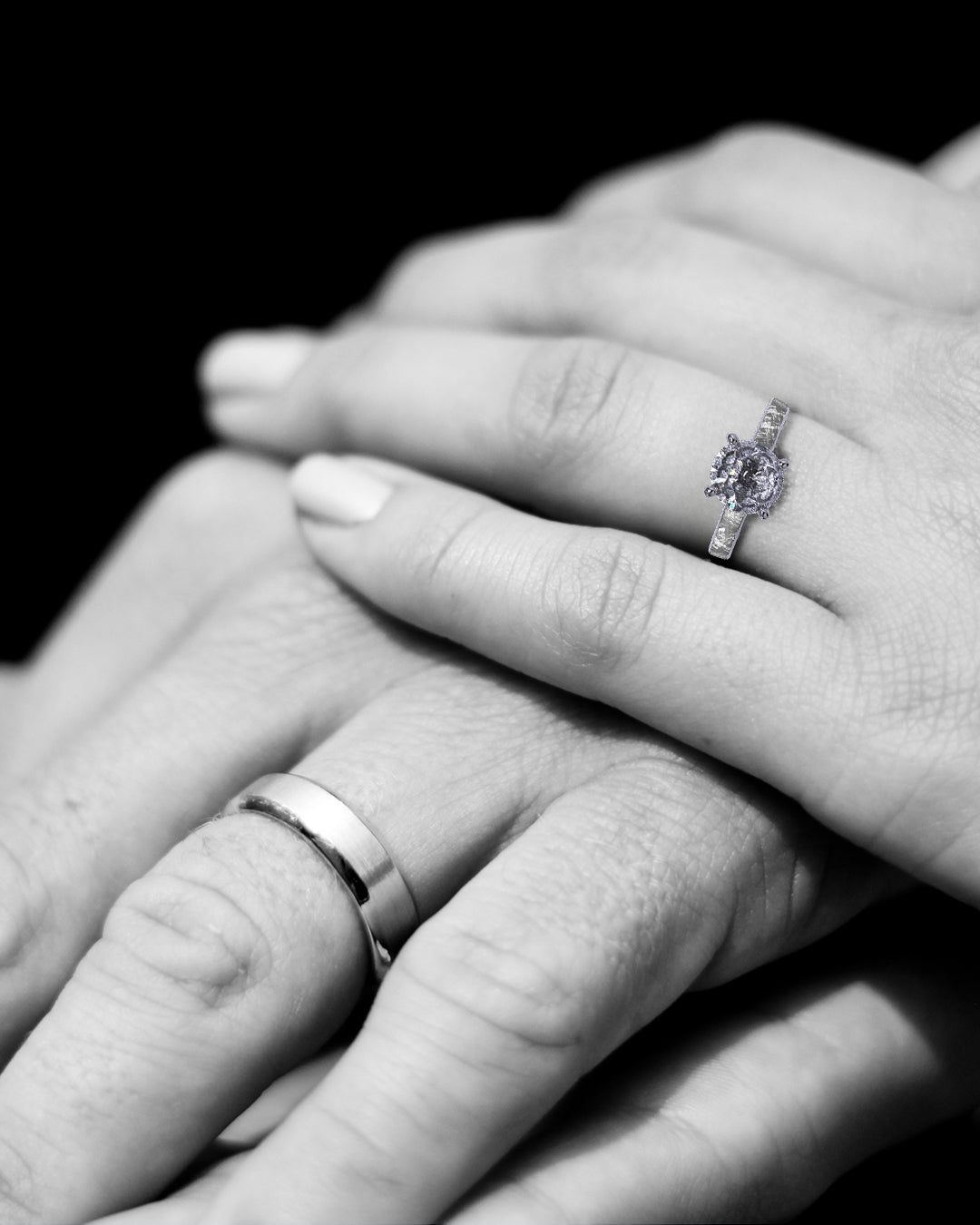 Astral Bloom - Women's ENGAGEMENT RING | Muonionalusta Meteorite Inlay | 8x8mm Round-cut Galaxy Diamond Ring