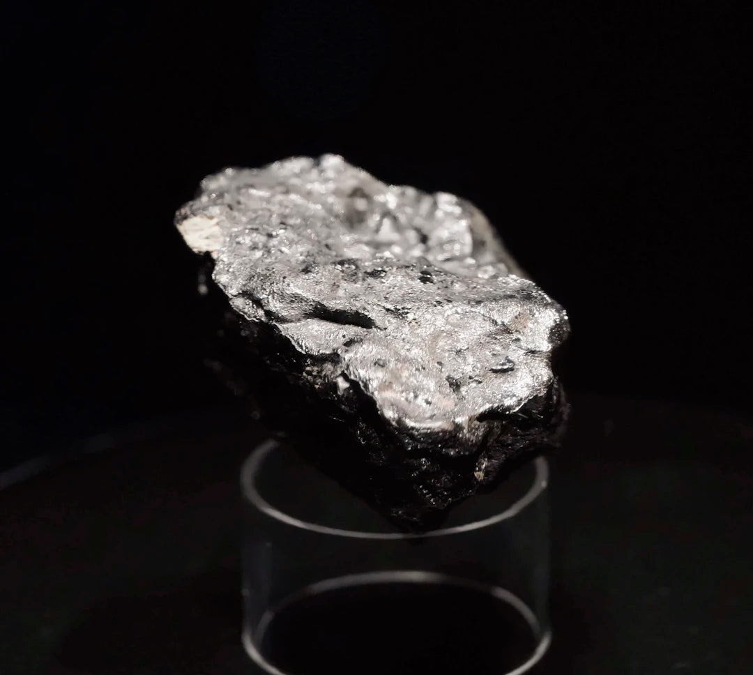 The Cosmic Charm of Meteorite Jewelry
