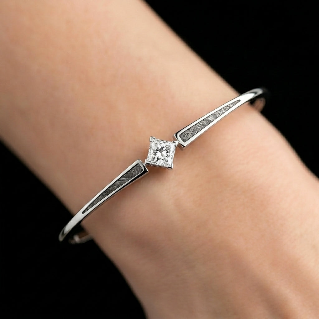 Nova Tension Bracelet