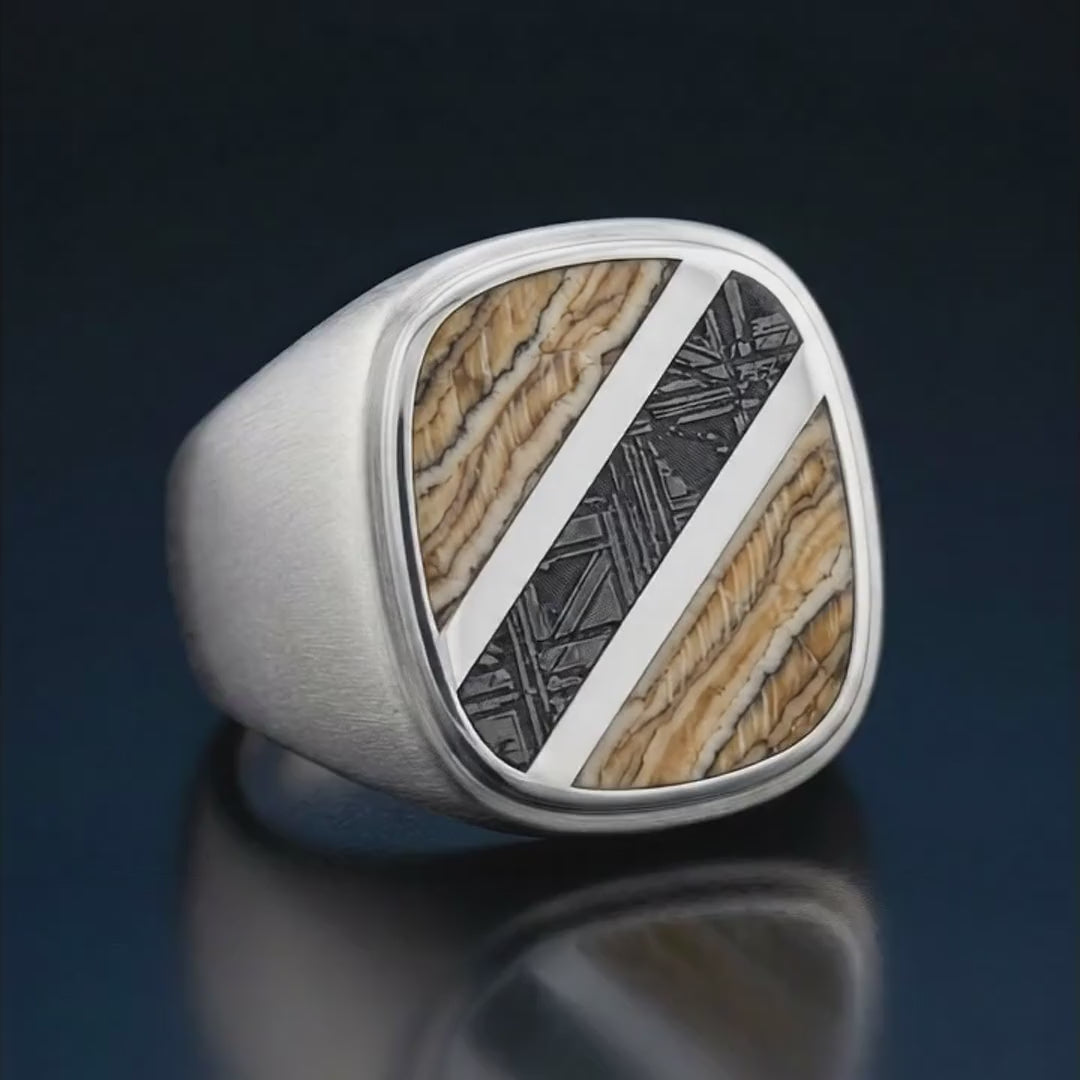 Slow rotation — Relic signet ring