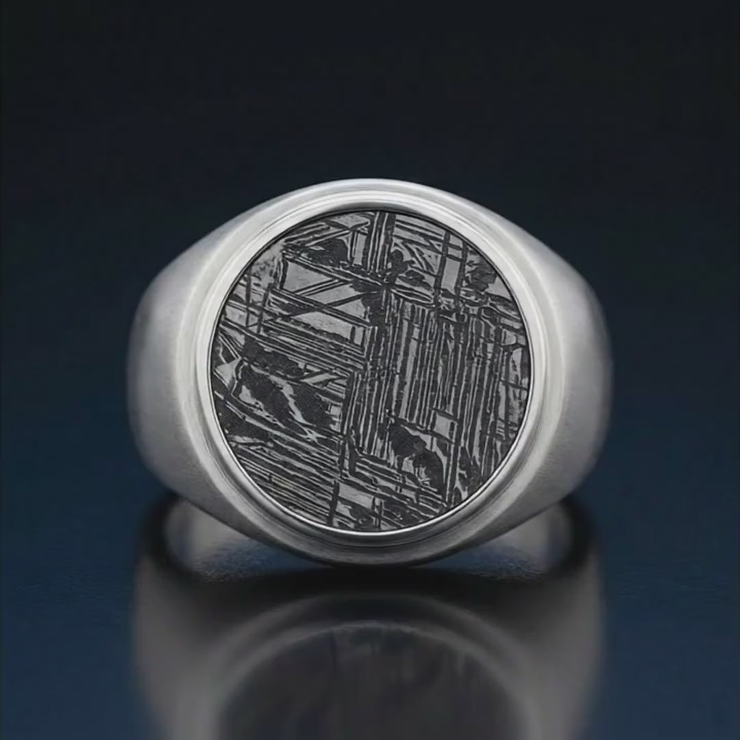 Slow rotation — Vulcan signet ring