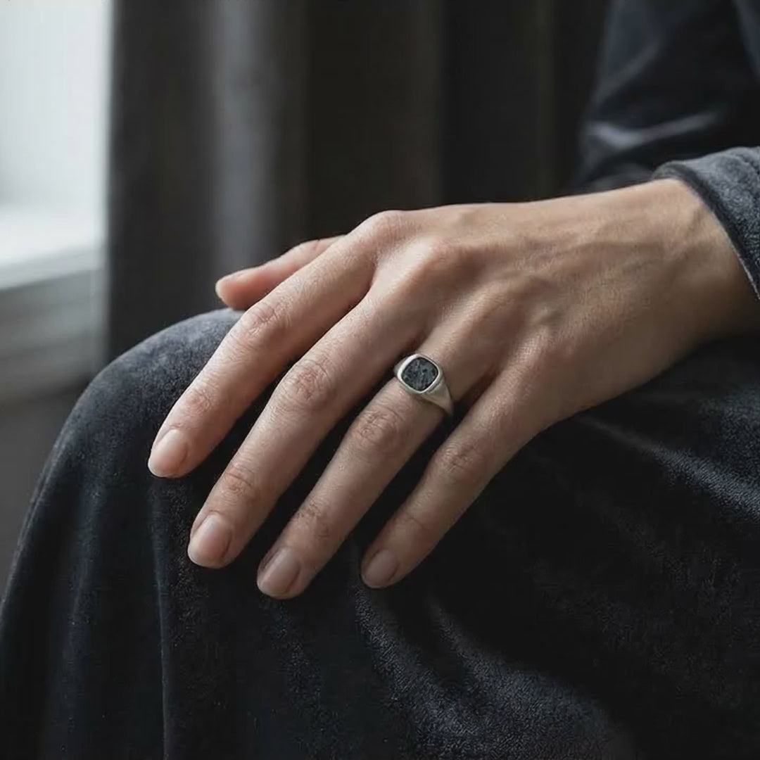 Artemis - Lunar Meteorite - Signet Ring — wearing video