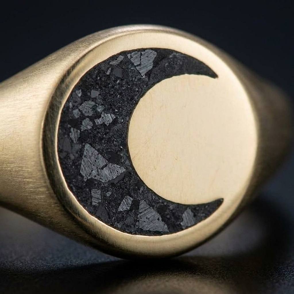 Crescent - Lunar Meteorite - Signet Ring — macro_face
