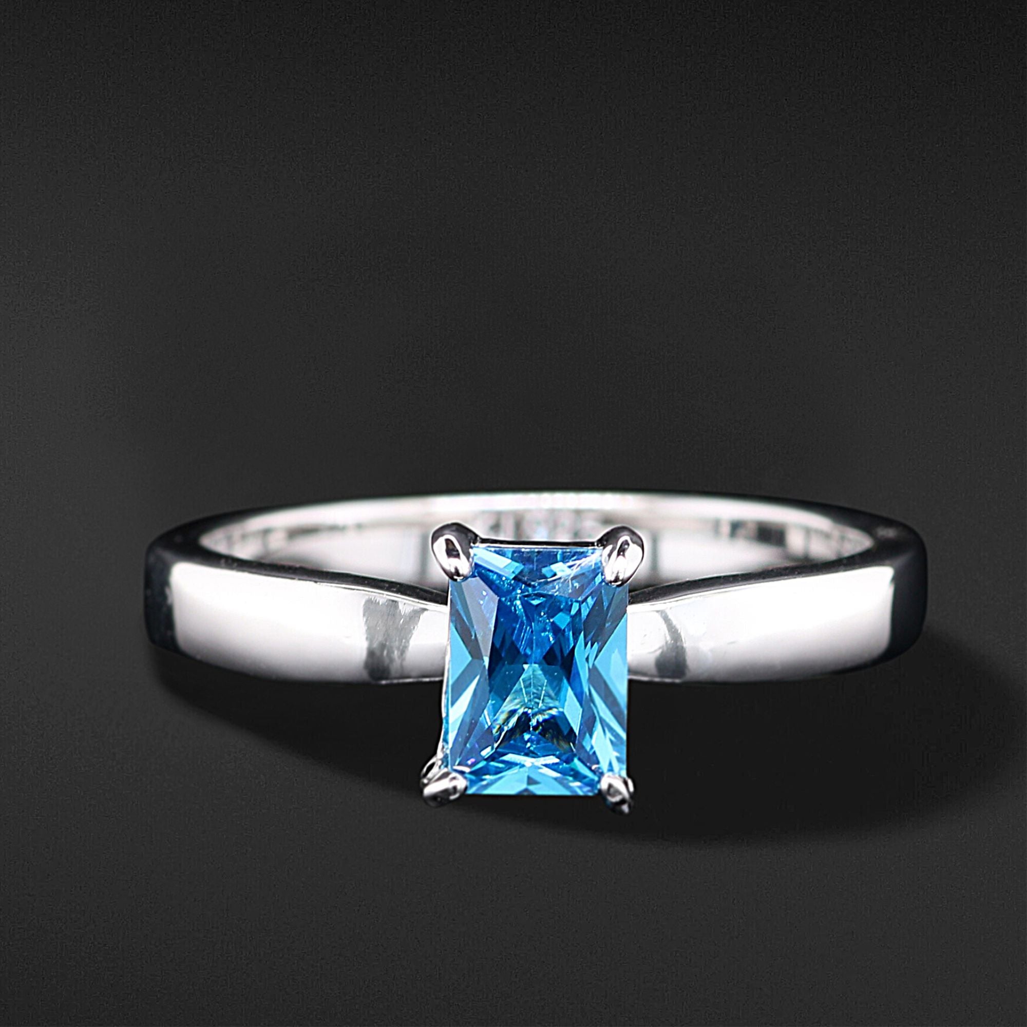 Blue Ocean Engagement Ring for Her – Unique & Elegant Ocean-Inspired J