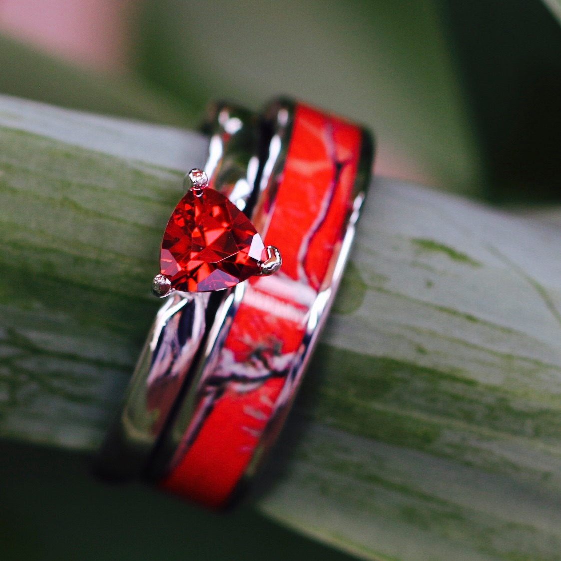 2 pc Red Camo Ring Set Ruby Engagement Rings Sterling Silver Wedding Ring Set